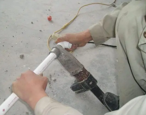 定远漏水维修电话